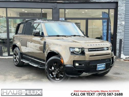 2022 Land Rover Defender 110 X-Dynamic SE