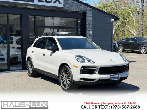 Chalk 2020 Porsche Cayenne Cayenne