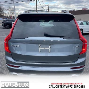 2018 Volvo XC90 T5 Momentum
