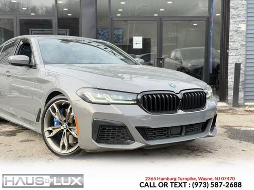 Bernina Grey Amber Effect Metallic 2022 BMW M550 i Xdrive