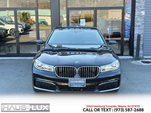 Black 2019 BMW 750 i xDrive