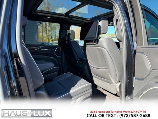 2023 Cadillac Escalade ESV Premium Luxury