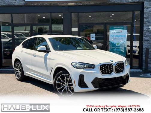 2023 BMW X4 xDrive30i