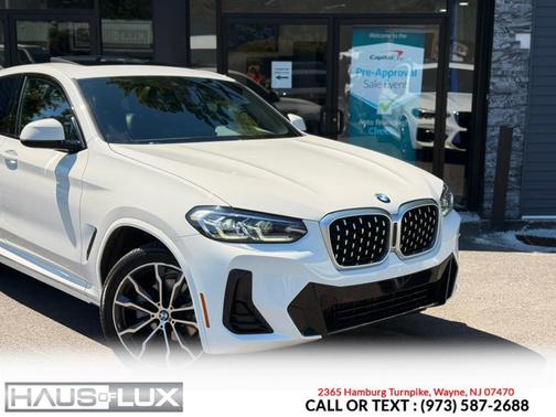2023 BMW X4 xDrive30i