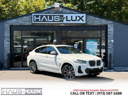 2023 BMW X4 xDrive30i