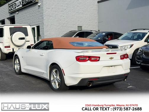 Summit White 2020 Chevrolet Camaro 1LT