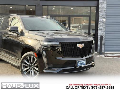 2021 Cadillac Escalade ESV Sport