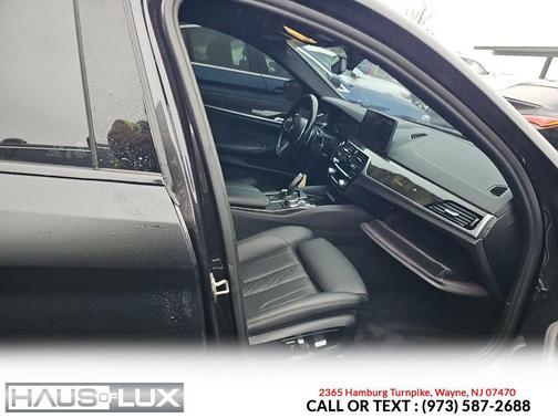 2022 BMW 530 i xDrive