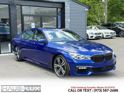 Black 2018 BMW 750 I