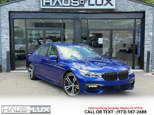 Black 2018 BMW 750 I