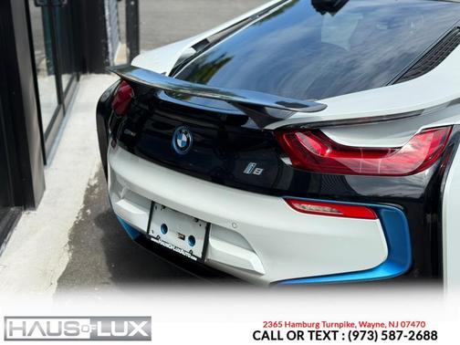 2015 BMW i8 2dr Cpe