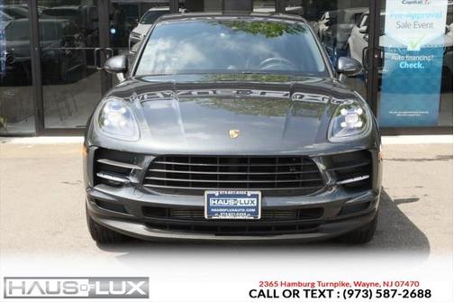 2021 Porsche Macan Base