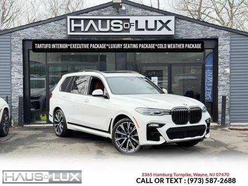 2022 BMW X7 M50i