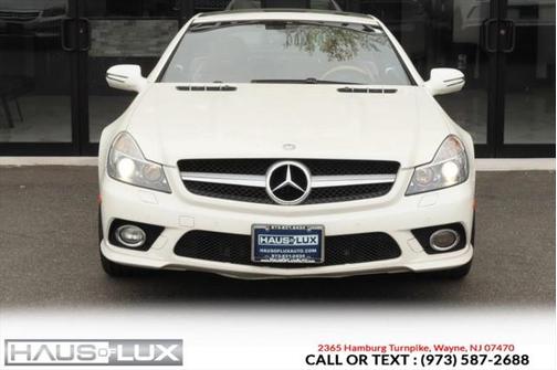 2011 Mercedes-Benz SL-Class 2dr Roadster SL550