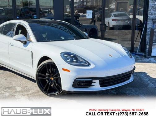 2017 Porsche Panamera 4S