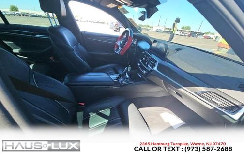 Black Sapphire Metallic 2020 BMW M550 i Xdrive