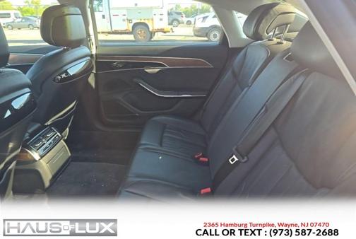 Mythos Black Metallic 2019 Audi A8 55