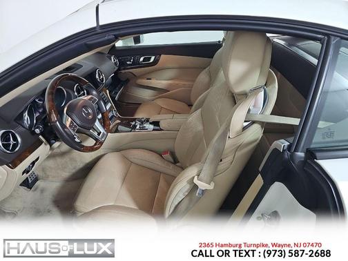 Diamond White Metallic 2013 Mercedes-Benz SL-Class 2dr Roadster SL550