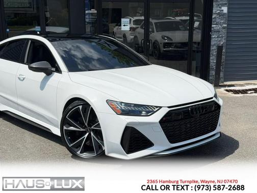 Glacier White Metallic 2022 Audi RS 7 4.0T