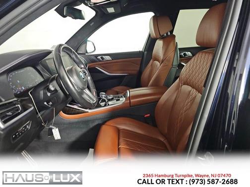 Carbon Black Metallic 2021 BMW X7 M50i