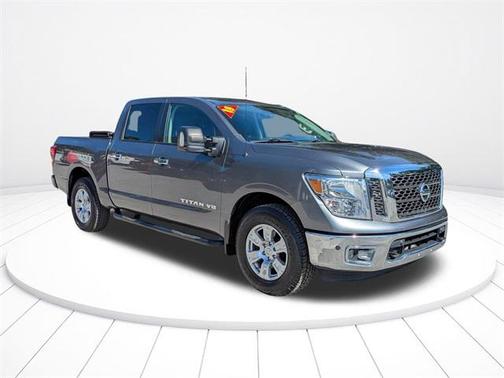 2018 Nissan Titan SV