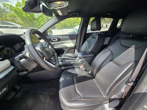 Sting-Gray Clearcoat 2024 Jeep Compass Limited