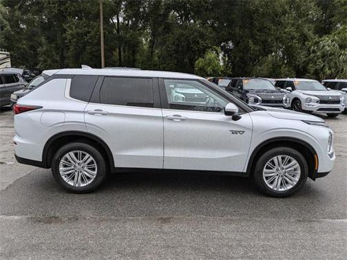 2025 Mitsubishi Outlander PHEV ES S-AWC