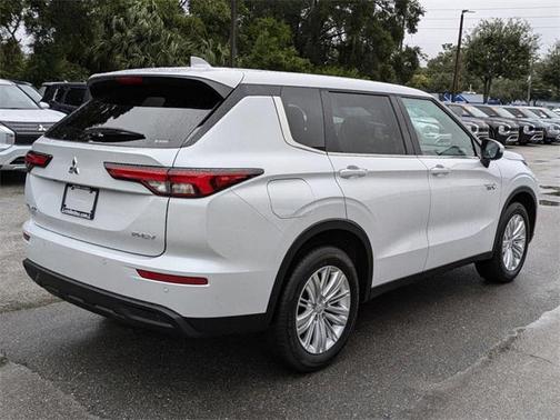 2025 Mitsubishi Outlander PHEV ES S-AWC