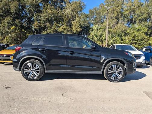 2020 Mitsubishi Outlander Sport SE