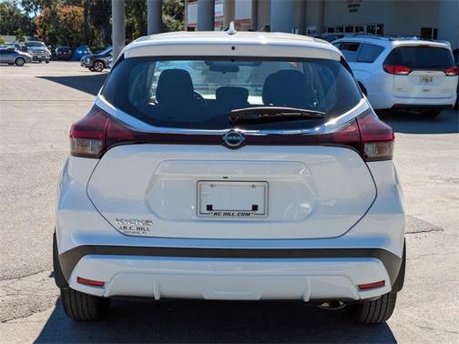 2023 Nissan Kicks S