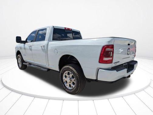 Bright White Clearcoat 2024 RAM 2500 Laramie Crew Cab 4x4 6'4' Box