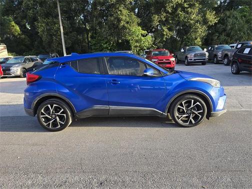 2019 Toyota C-HR XLE