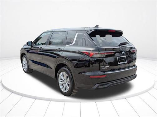 2025 Mitsubishi Outlander ES 2.5 2WD