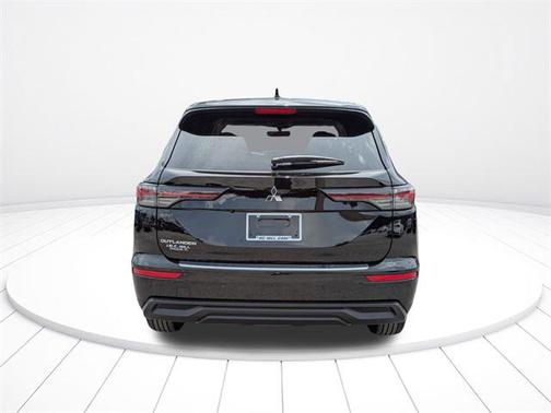 2025 Mitsubishi Outlander ES 2.5 2WD