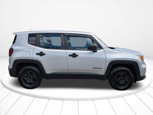 Glacier Metallic Clearcoat 2020 Jeep Renegade Sport