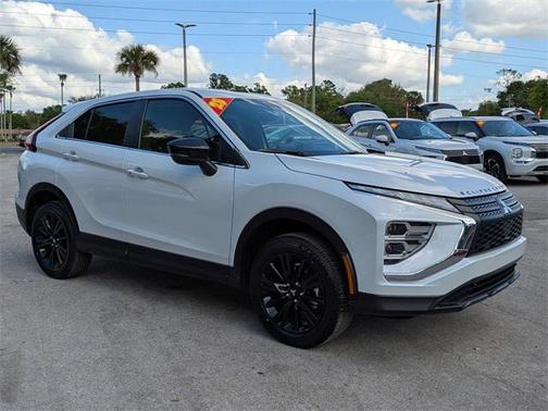 2025 Mitsubishi Eclipse Cross LE