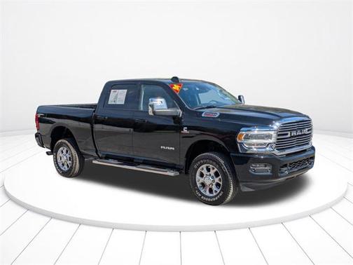 2024 RAM 2500 Laramie Crew Cab 4x4 6'4' Box