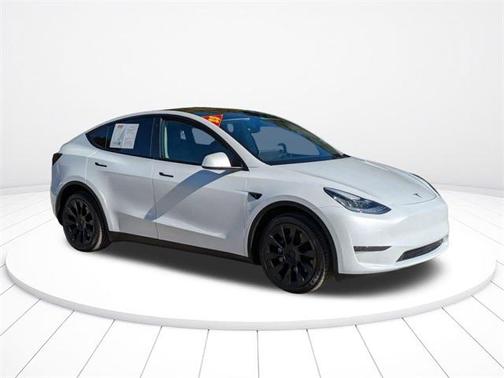 2023 Tesla Model Y Long Range Dual Motor All-Wheel Drive