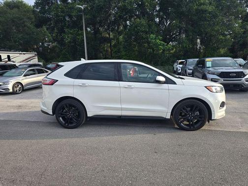 Star White Metallic Tri-Coat 2020 Ford Edge ST