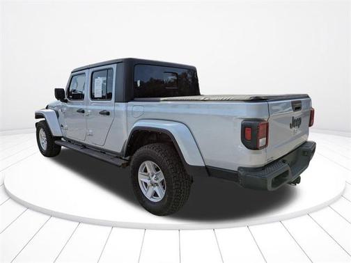 2022 Jeep Gladiator Sport S