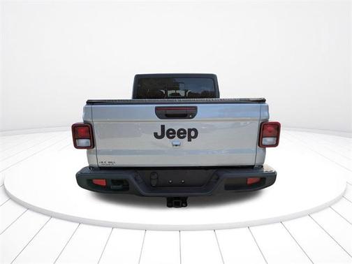 2022 Jeep Gladiator Sport S