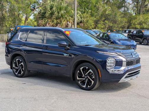 2024 Mitsubishi Outlander PHEV SEL