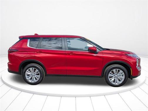 2025 Mitsubishi Outlander ES 2.5 2WD