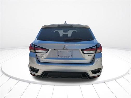 2025 Mitsubishi Outlander Sport 2.0 LE