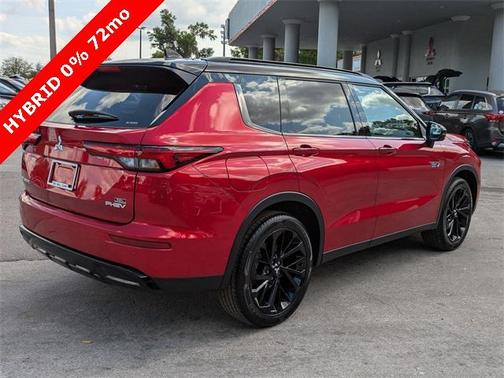 2025 Mitsubishi Outlander PHEV SEL