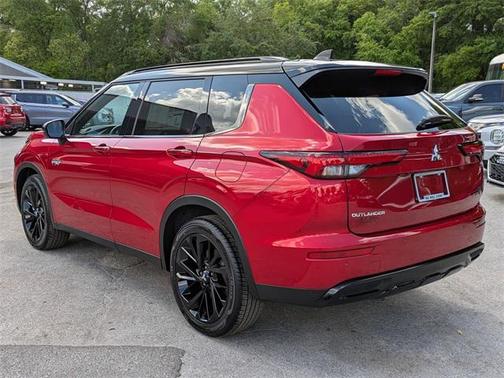 2025 Mitsubishi Outlander PHEV SEL