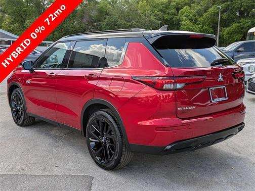 2025 Mitsubishi Outlander PHEV SEL