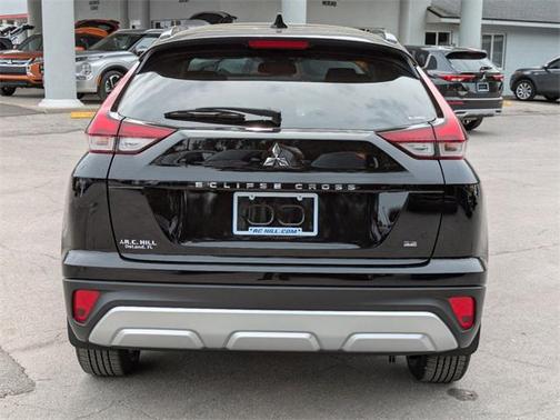 2025 Mitsubishi Eclipse Cross SE
