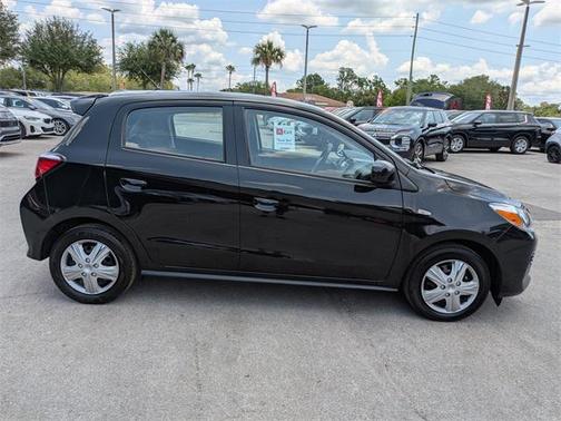 2022 Mitsubishi Mirage ES