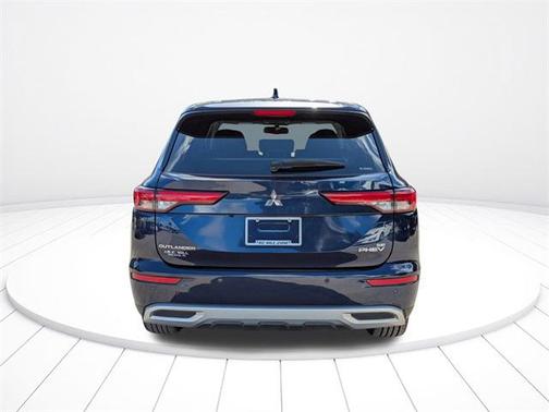 2023 Mitsubishi Outlander PHEV SE S-AWC